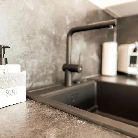 Διαμέρισμα Sonnenseite Mit Balkon In