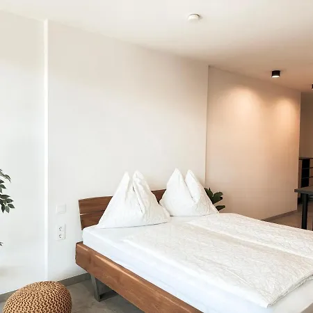 Sonnenseite Mit Balkon In Γκρατς