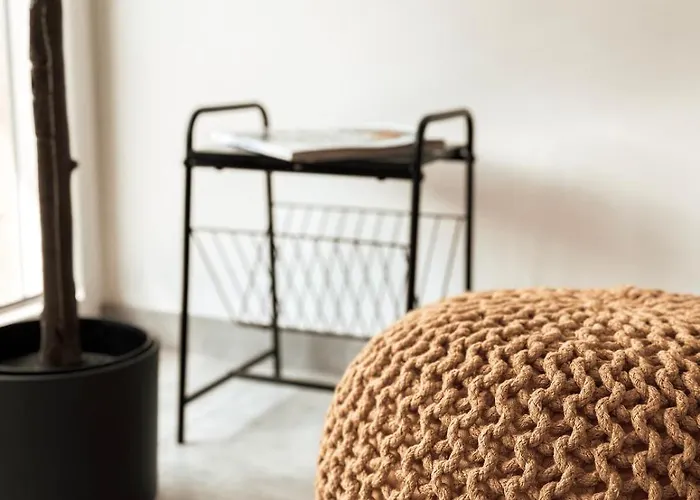 Sonnenseite Mit Balkon In Apartment *