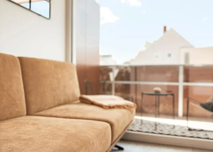 Apartment Sonnenseite Mit Balkon In *